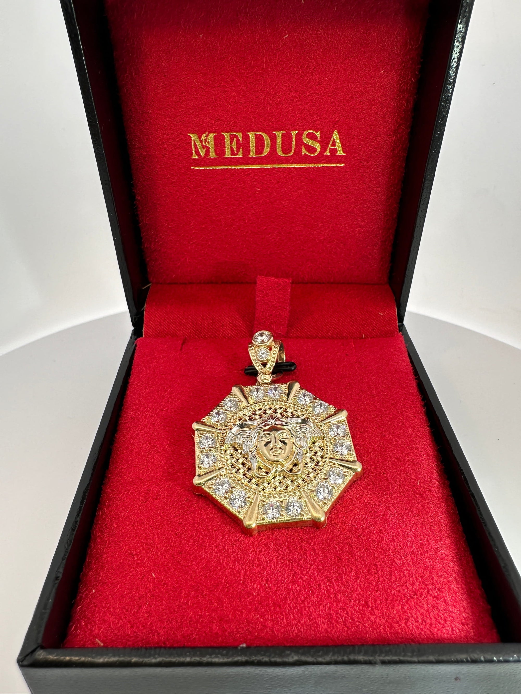 Pendentif Héra - NEUF