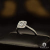 Bague à Diamants en Or 18K | Bague Fiançaille Trinity Set F4 - Bague Solitaire 50PT Cushion Cut Or Blanc